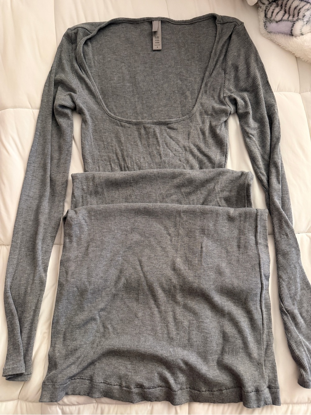 SKIMS Grey Scoop-Neck Ribbed Long-Sleeve Top
